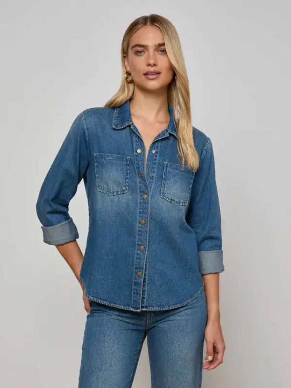 L'agence Isla Denim Shirt Fresno NWOT Size Small Classic Casual Capsule Jean